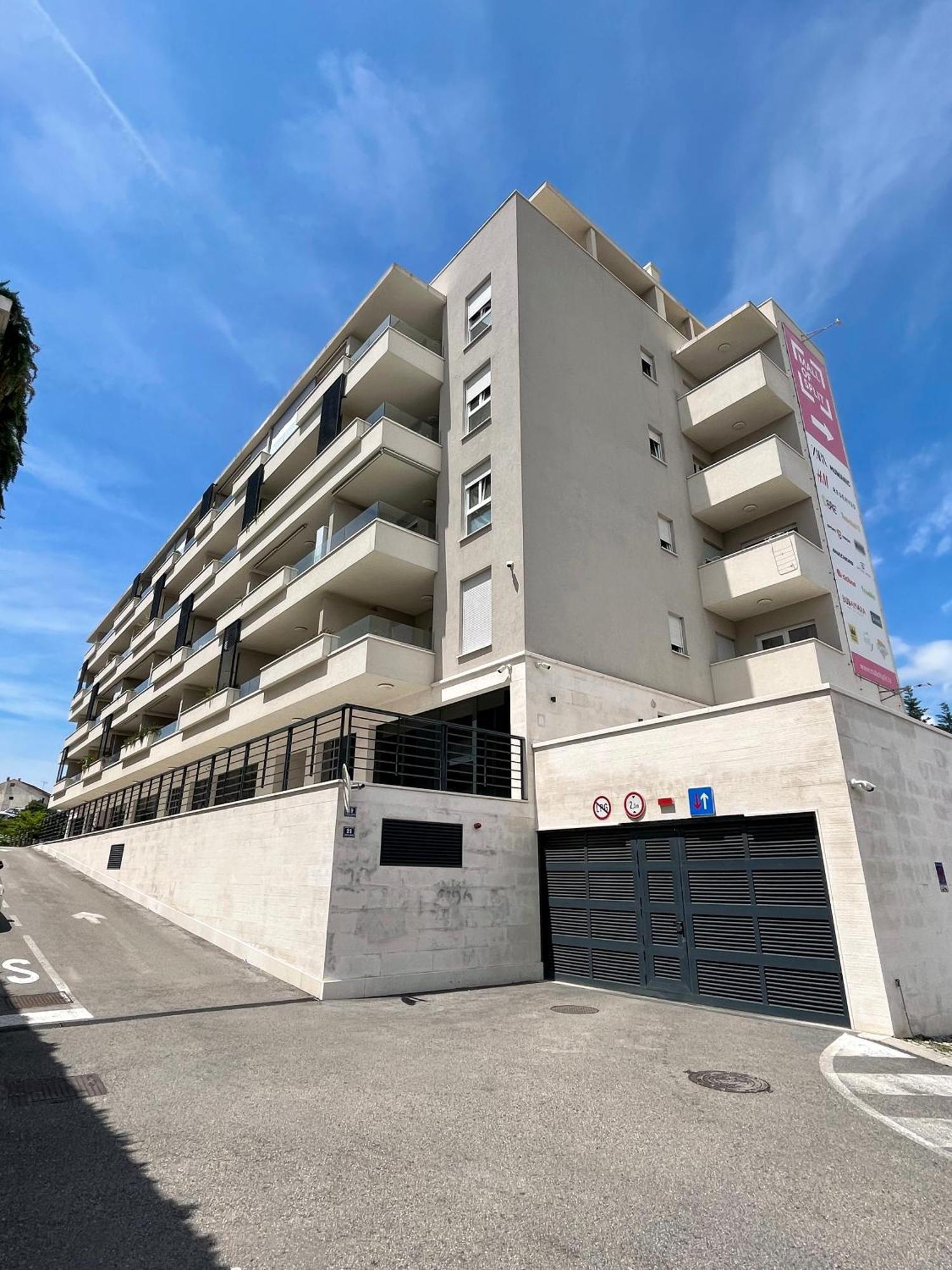 Luxury Apartment Rinos - Free Garage Parking Split Extérieur photo